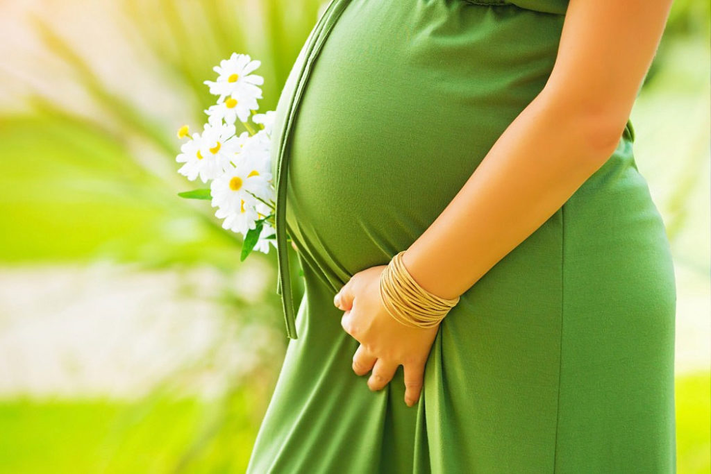 Можно ли беременным делать шугаринг?